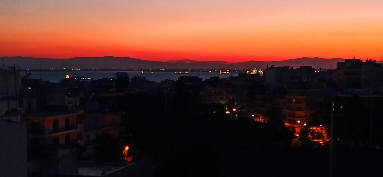 Sunset Rooftop Apartment Thessaloníki Luaran gambar
